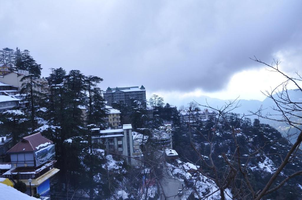 Hotel Prestige Shimla Ngoại thất bức ảnh